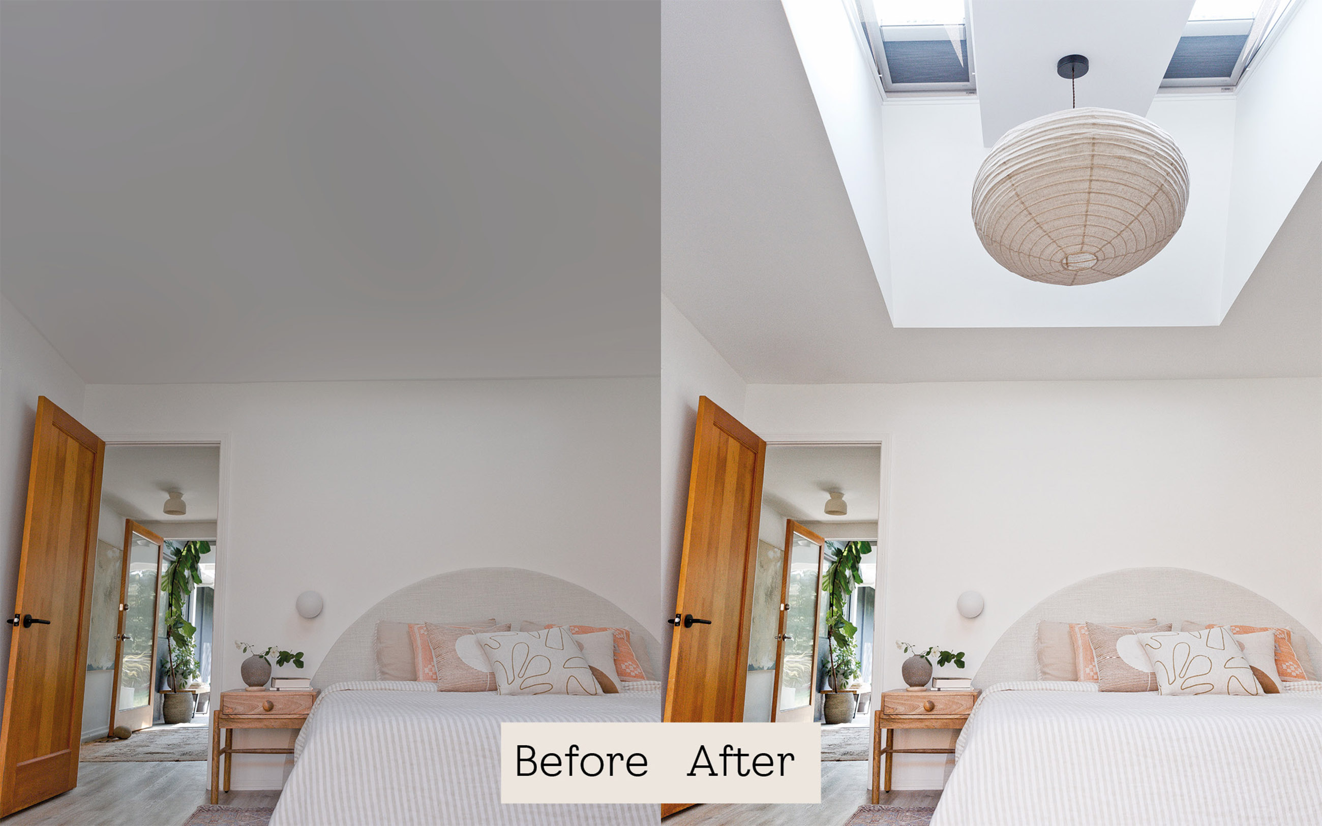 Une comparaison d’une chambre blanche et propre avec une porte en bois de couleur vive avant et après l’installation de deux puits de lumière autour d’une lampe suspendue au-dessus du lit.